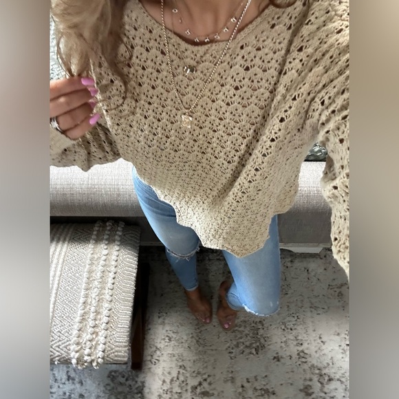 New✨Gorgeous ANTHRO KNIT SHORT SET - Picture 8 of 10